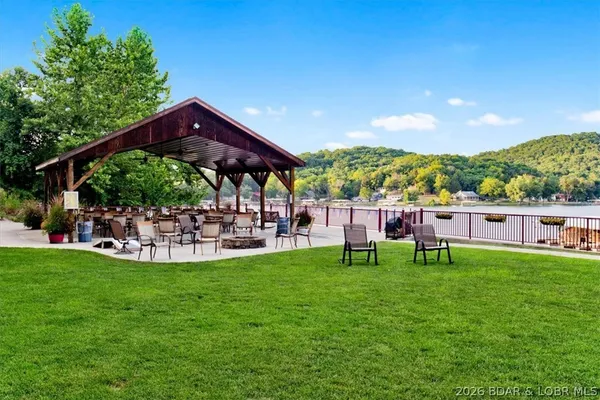 $420,000 | 626 Clearwater Drive, Unit 4H, Camdenton, MO 65020