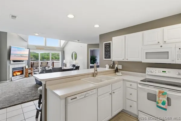 $420,000 | 626 Clearwater Drive, Unit 4H, Camdenton, MO 65020