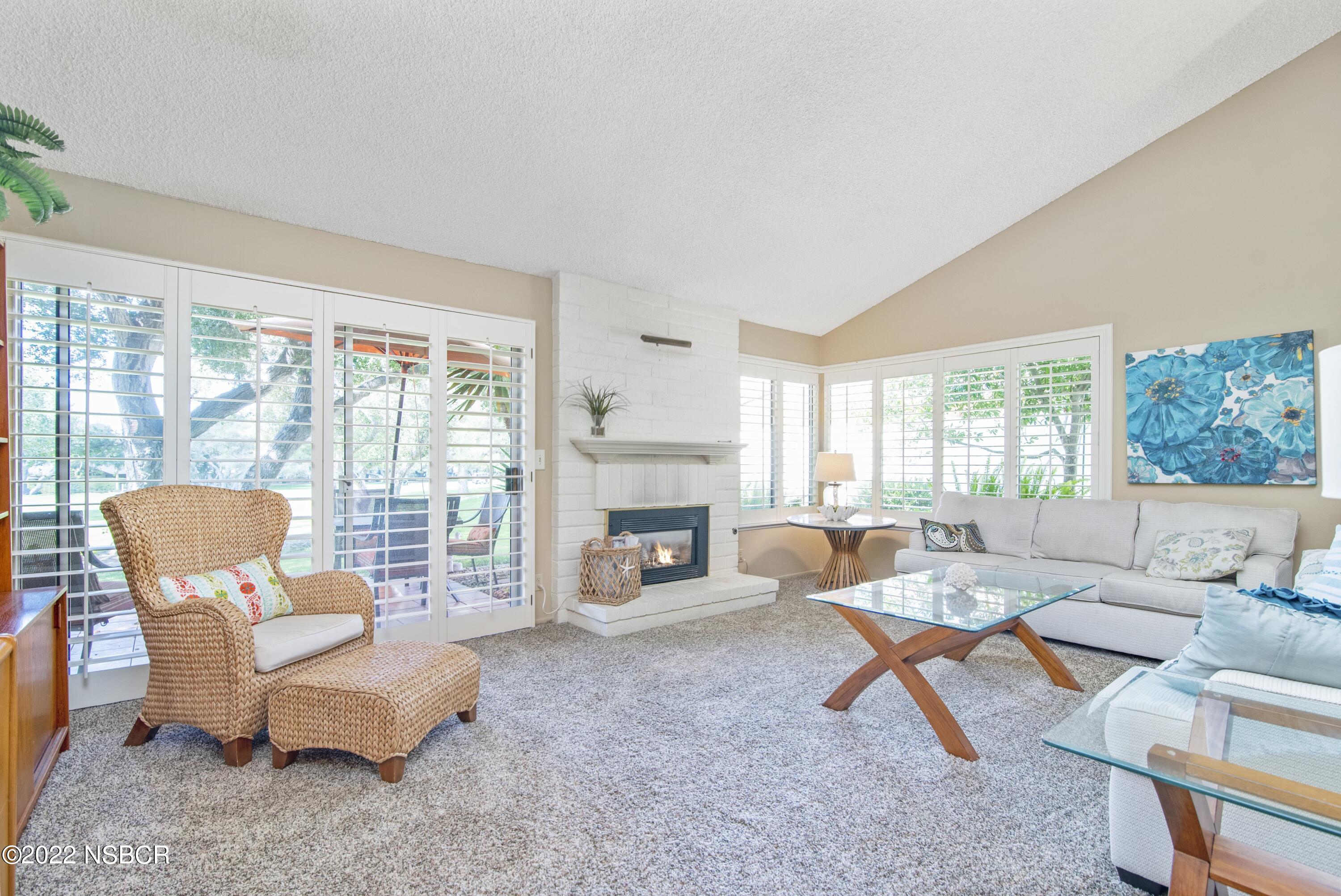 4136 Club House Road Lompoc, CA 93436 - Photo 6 of 42 002_Living
