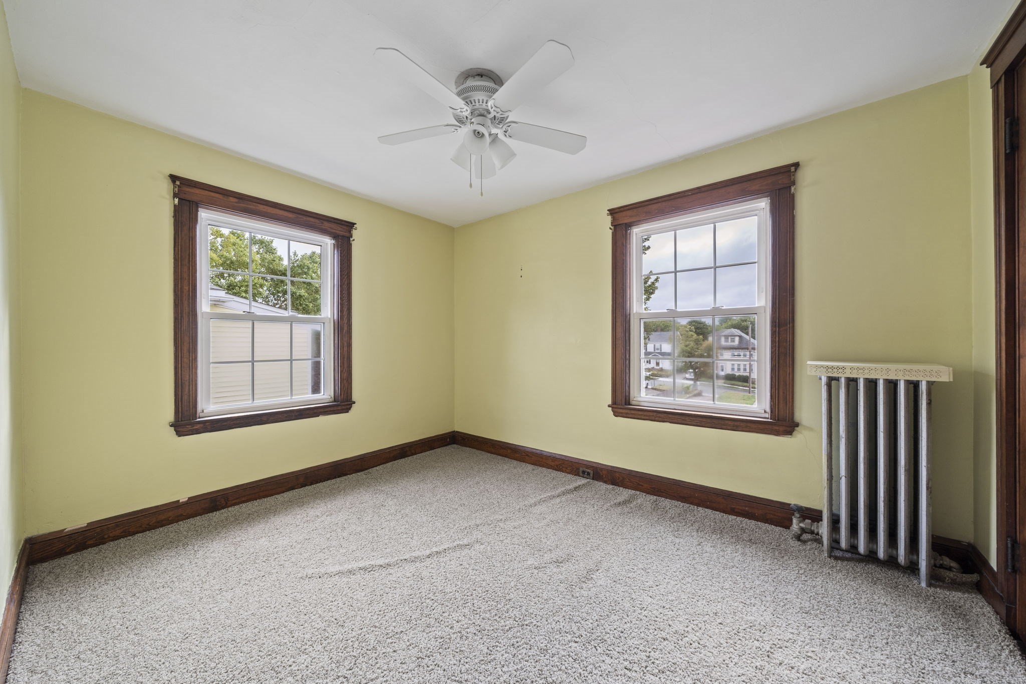 258 Holbrook Road Quincy, MA 02171 - Photo 19 of 41 Gallery Image 19