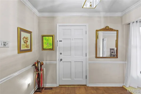 $590,000 | 421 Andover Lane, Ballwin, MO 63011