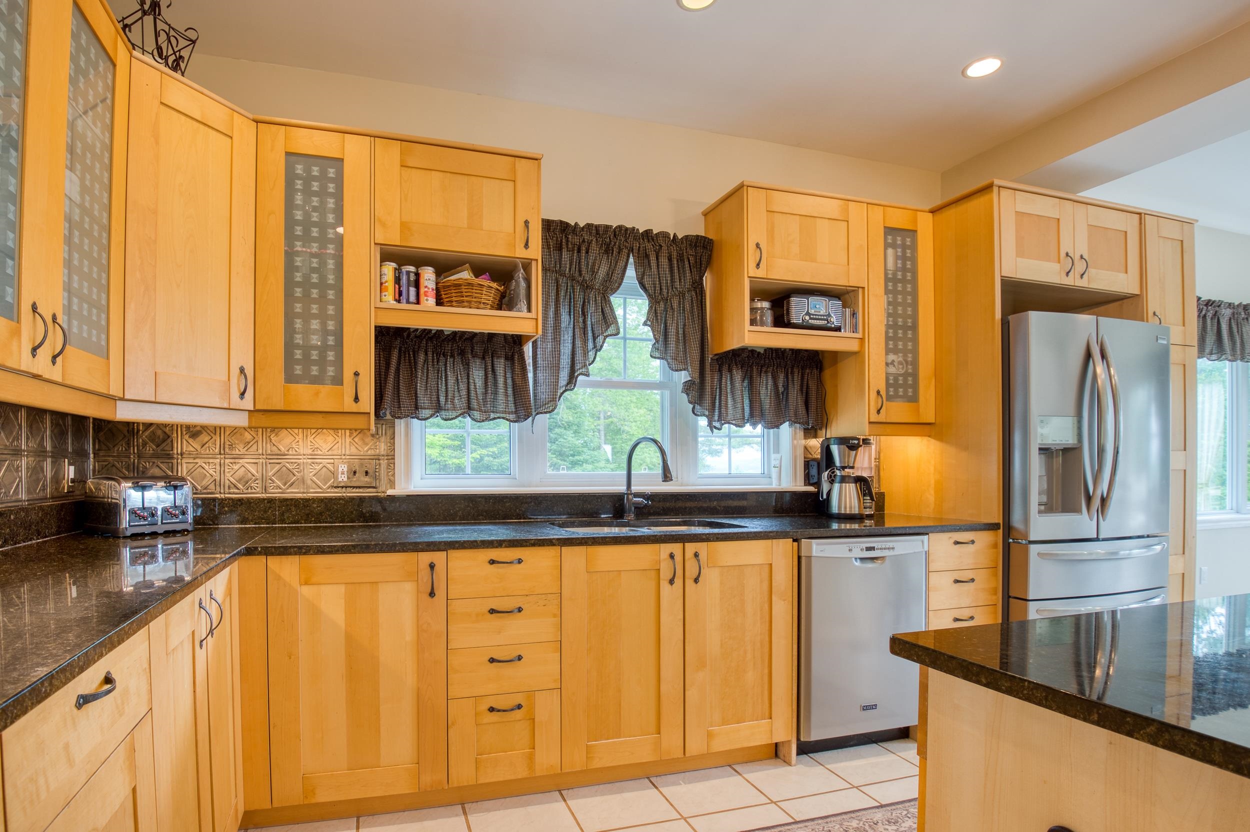 1087 Shadow Lake Road Waterford, VT 05819 - Photo 8 of 40