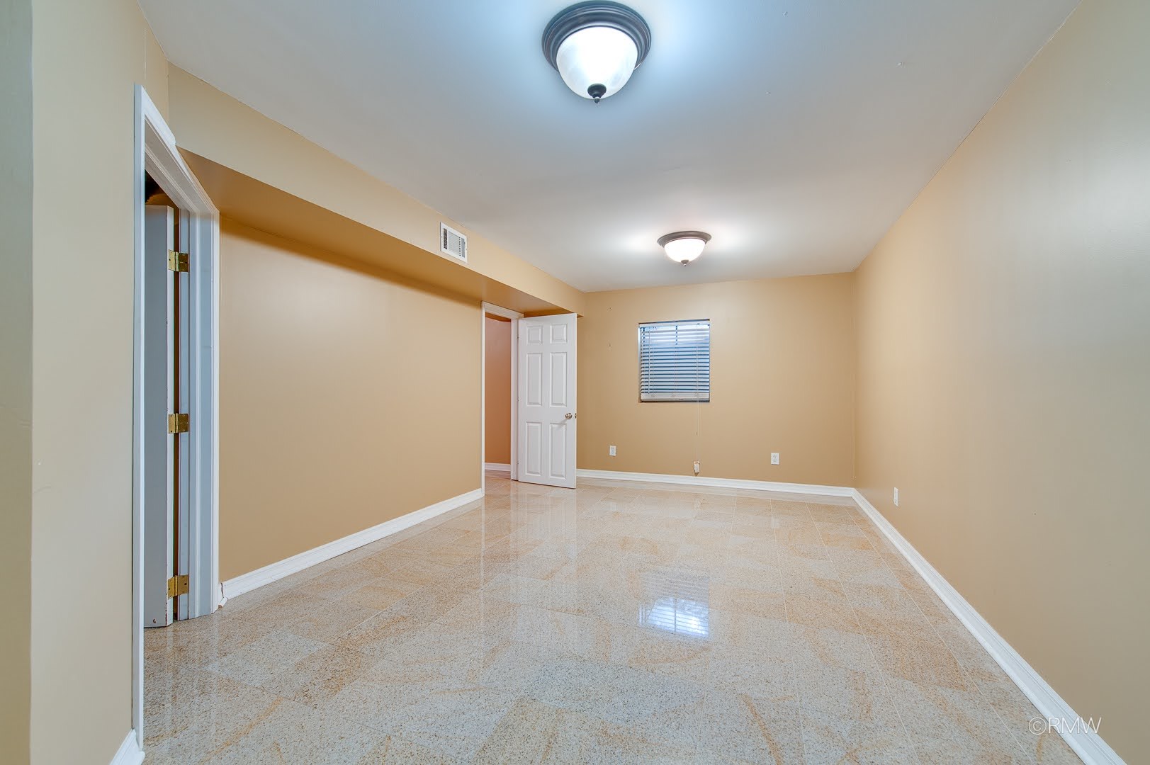 1233 Hickory Trail Addison, IL 60101 - Photo 28 of 36