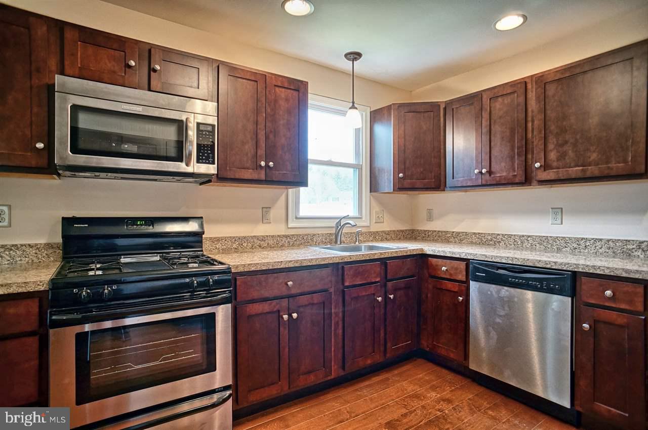 7808 Jonestown Road Harrisburg, PA 17112 - Photo 12 of 24 Gallery Image 12