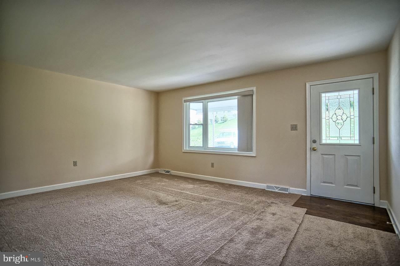 7808 Jonestown Road Harrisburg, PA 17112 - Photo 5 of 24 Gallery Image 5