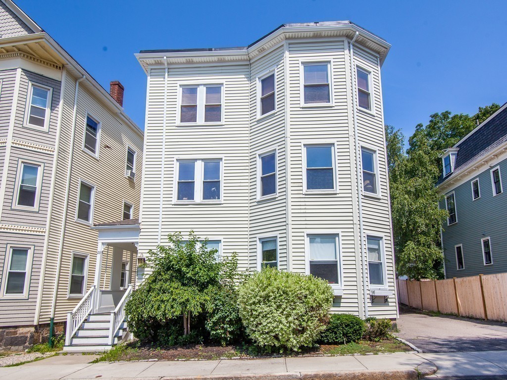 23 Hurd Road, Unit 2 Brookline, MA 02445 - Photo 20 of 23 Gallery Image 20