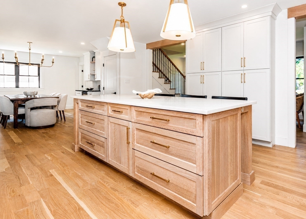 38 Hillcroft Road Waltham, MA 02452 - Photo 10 of 40