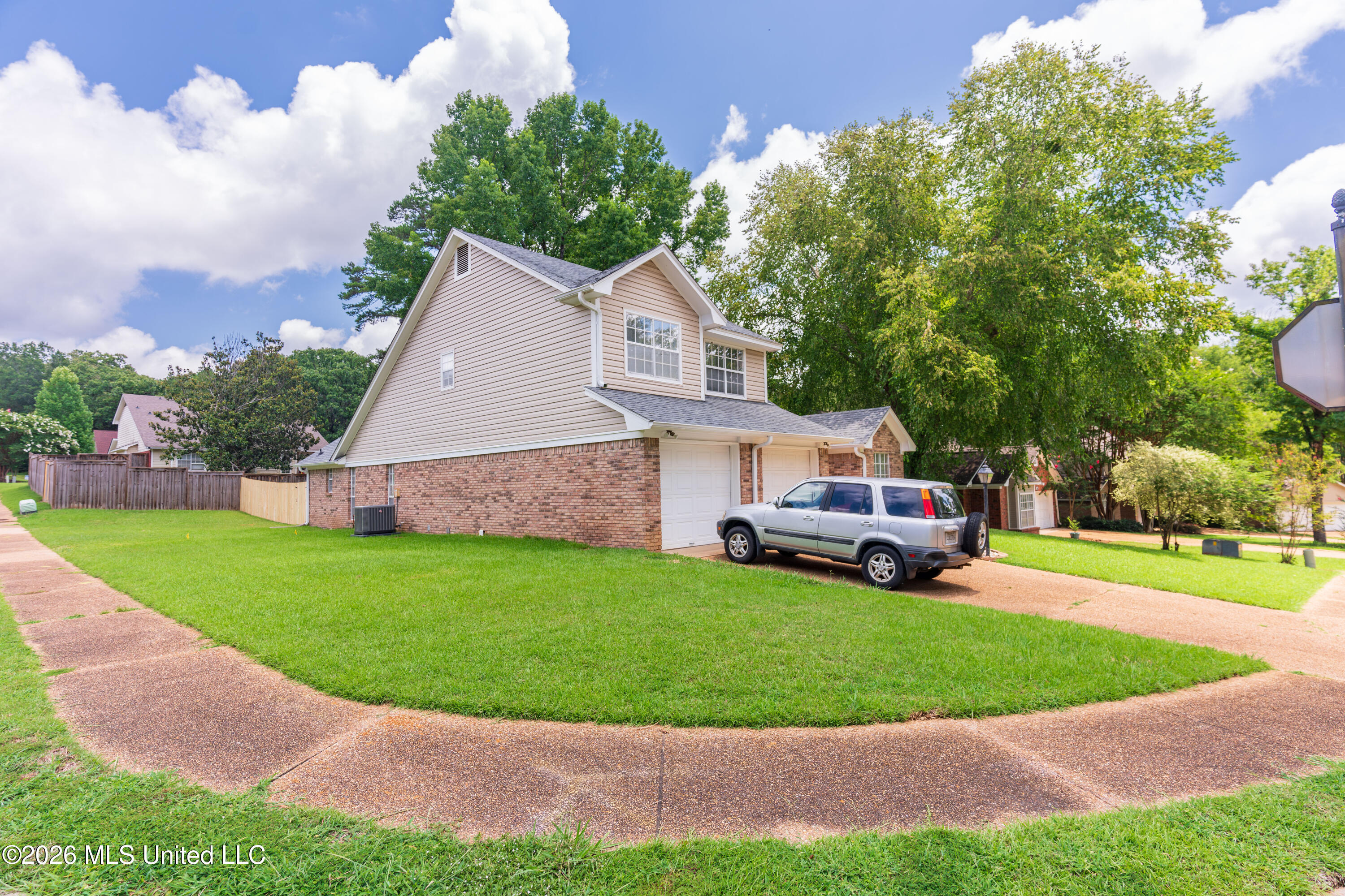 107 Yorkshire Cove Clinton, MS 39056 - Photo 2 of 59 2-Front
