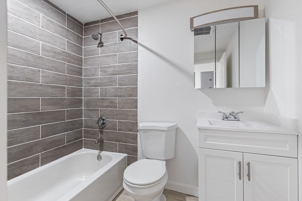 55 Broad Street, Unit 15 Lynn, MA 01902 - Photo 11 of 12