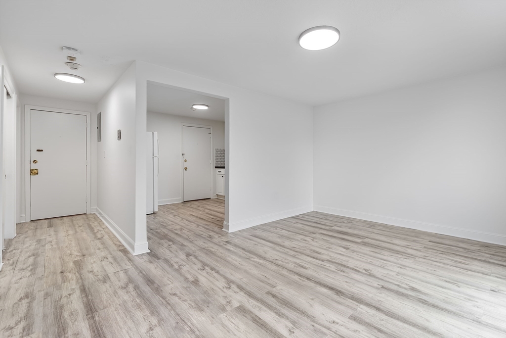 55 Broad Street, Unit 15 Lynn, MA 01902 - Photo 8 of 12