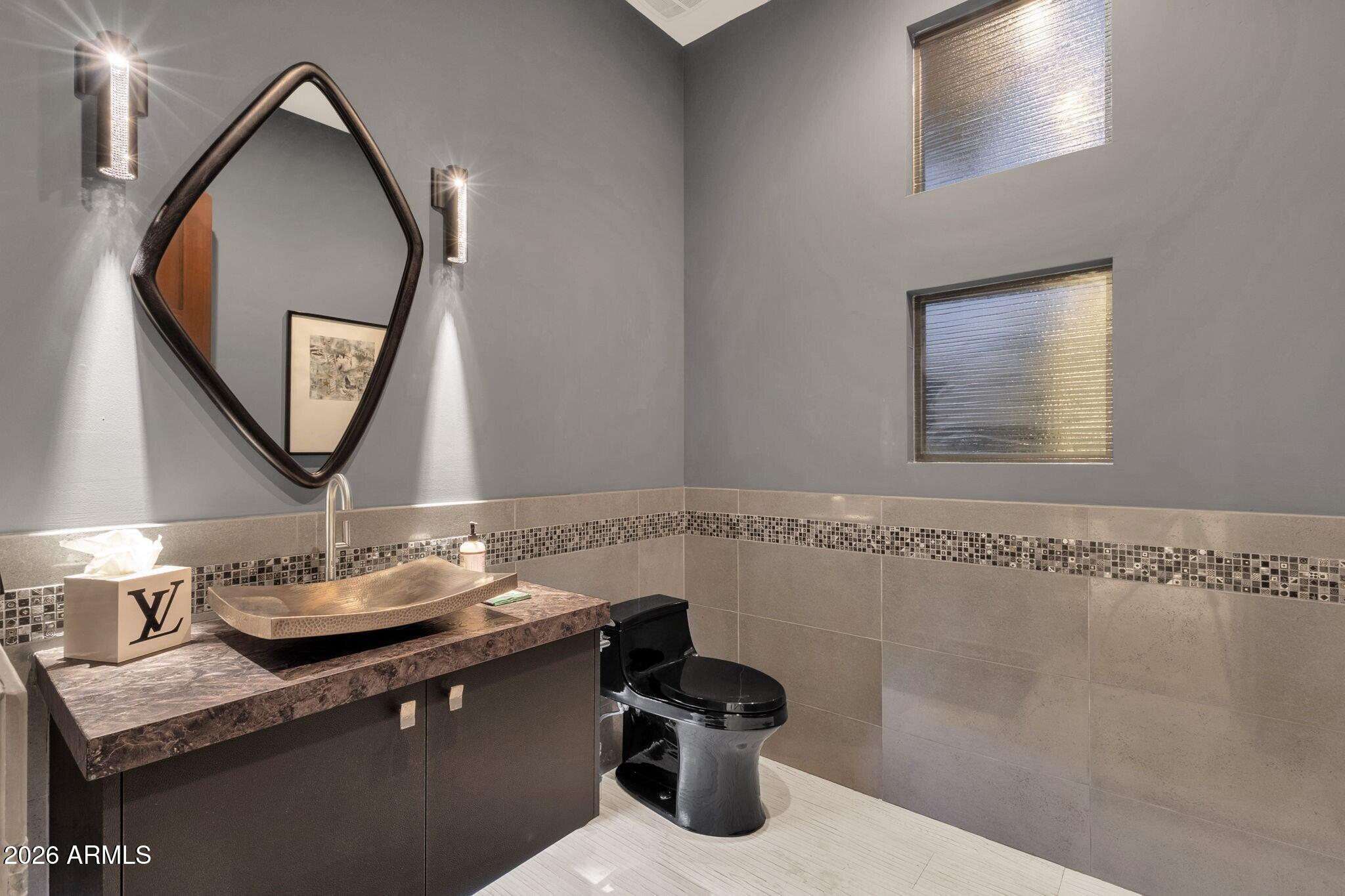 9547 Rock Ridge Trail Fountain Hills, AZ 85268 - Photo 41 of 68 041_Half Bath