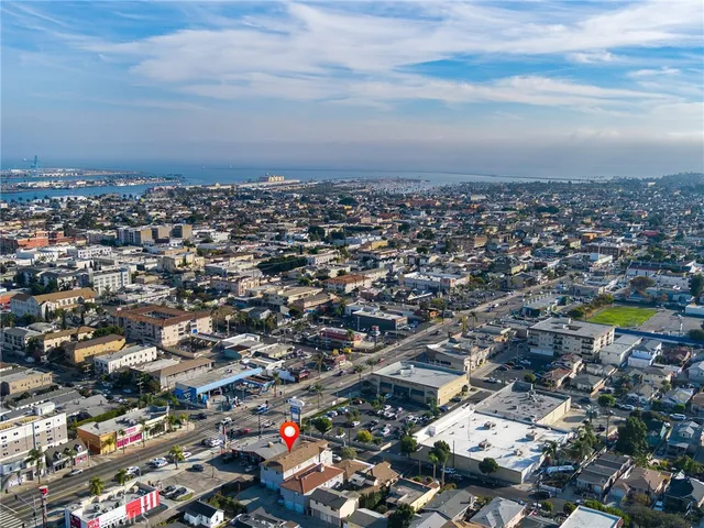 $1,299,999 | 730 West 5th Street, San Pedro, CA 90731