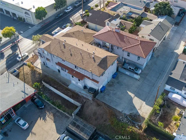 $1,299,999 | 730 West 5th Street, San Pedro, CA 90731
