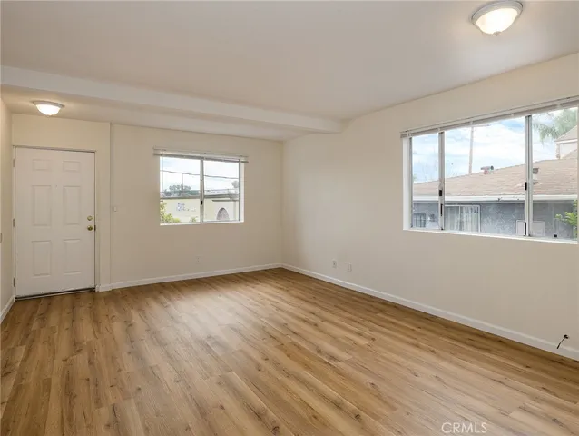 $1,299,999 | 730 West 5th Street, San Pedro, CA 90731