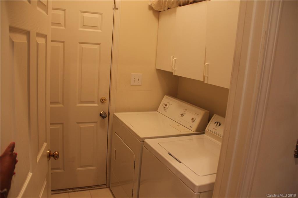 10732 Ridge Acres Road Charlotte, NC 28214 - Photo 17 of 24 Gallery Image 17