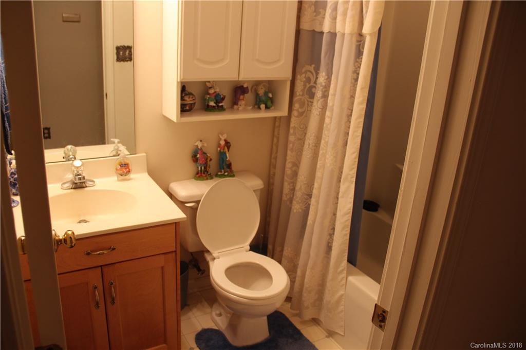10732 Ridge Acres Road Charlotte, NC 28214 - Photo 21 of 24 Gallery Image 21
