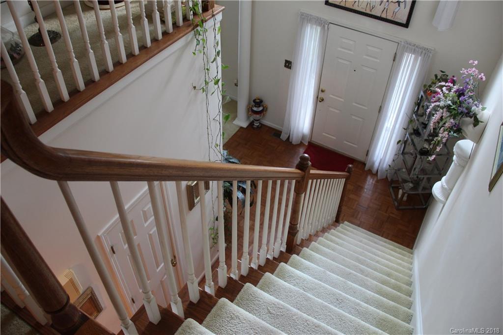 10732 Ridge Acres Road Charlotte, NC 28214 - Photo 4 of 24 Gallery Image 4