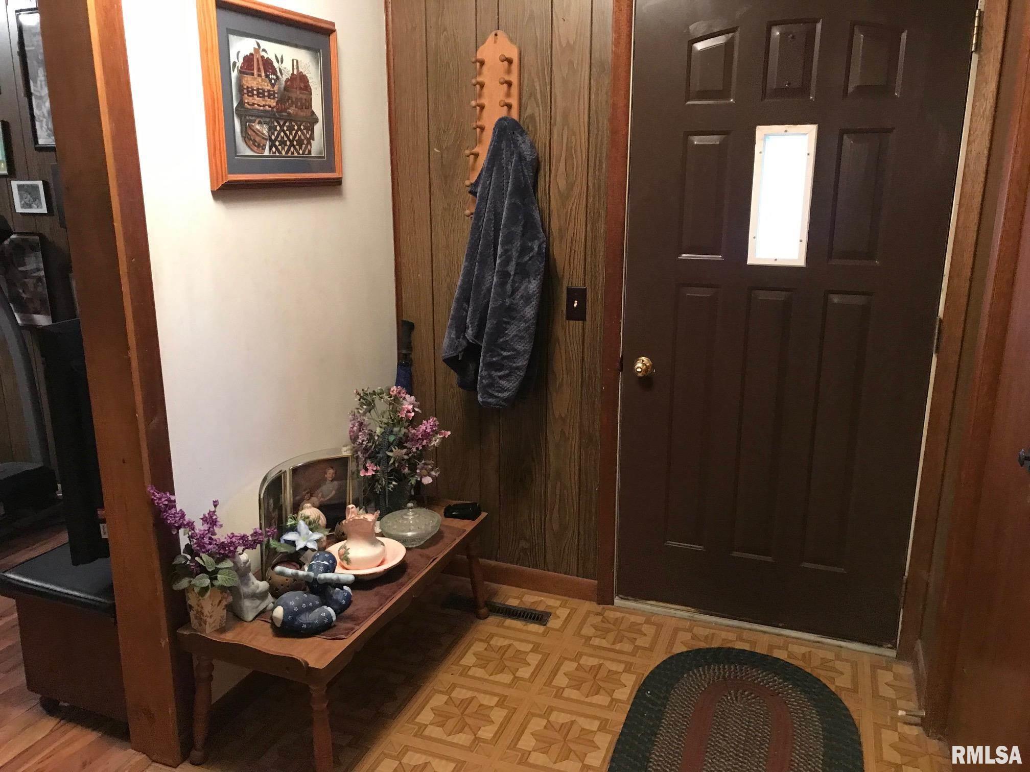 304 East Main Street Atkinson, IL 61235 - Photo 3 of 21 Gallery Image 3