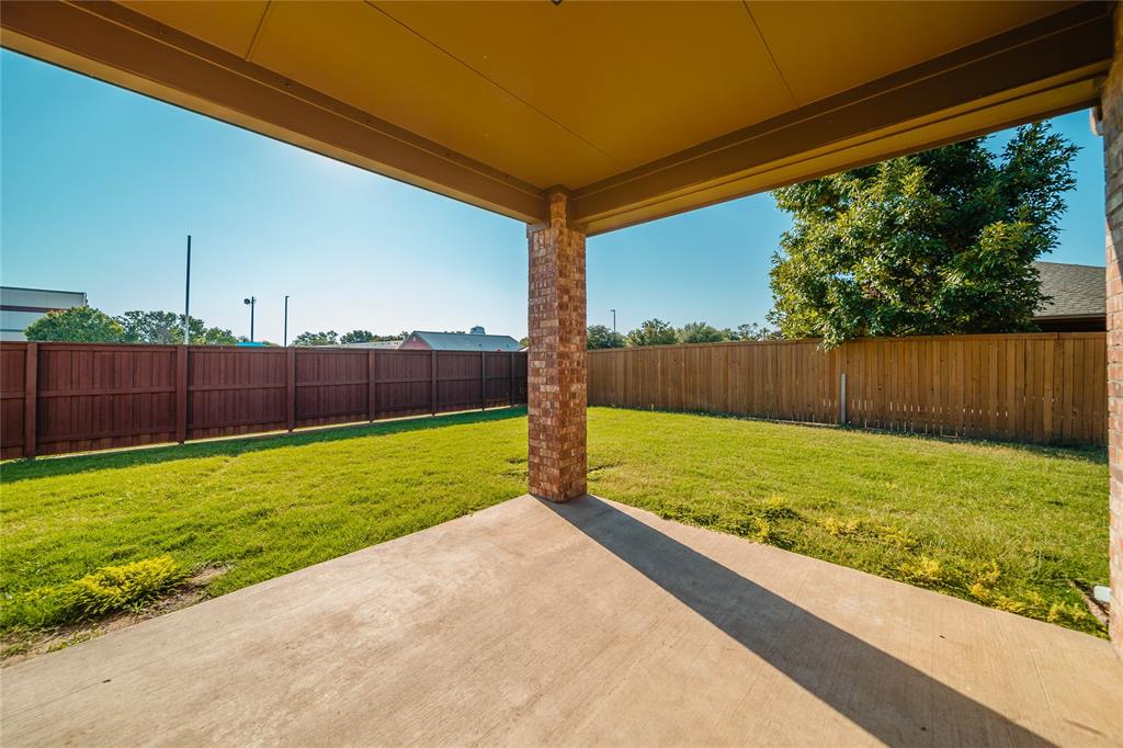 1117 Baylor Road Melissa, TX 75454 - Photo 38 of 40 a view of backyard with green space