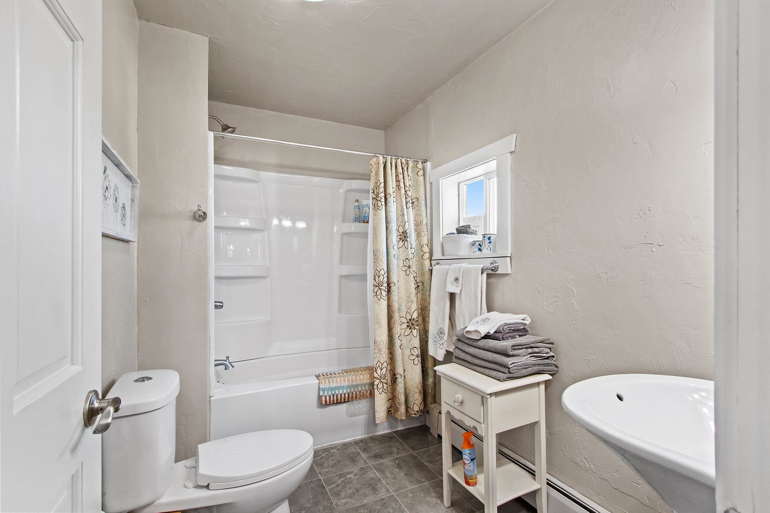 608 5th Street Oconto, WI 54153 - Photo 28 of 39