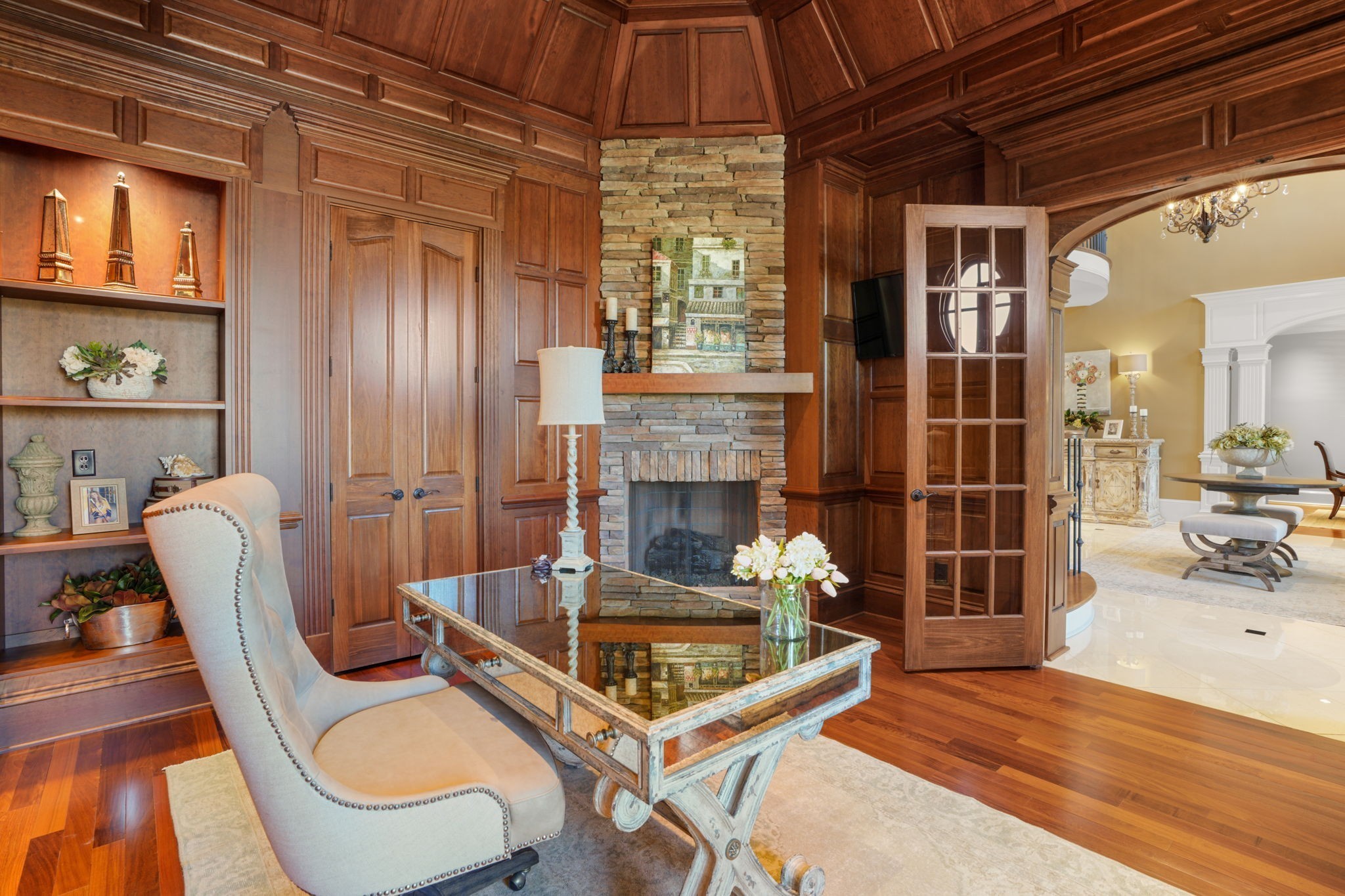 510 Davis Road Lebanon, TN 37087 - Photo 10 of 70 a room with furniture and a fireplace