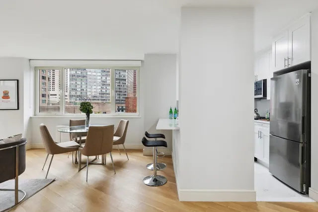 $6,000 | 45 West 67th Street, Unit 7G | Upper West Side