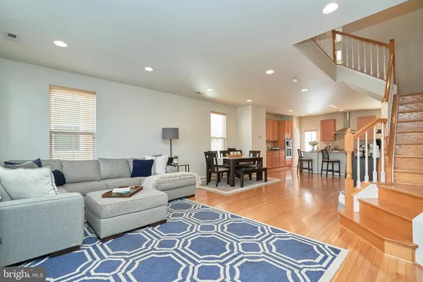 $3,900 | 3061 Waterloo Lane, Fairfax, VA 22031