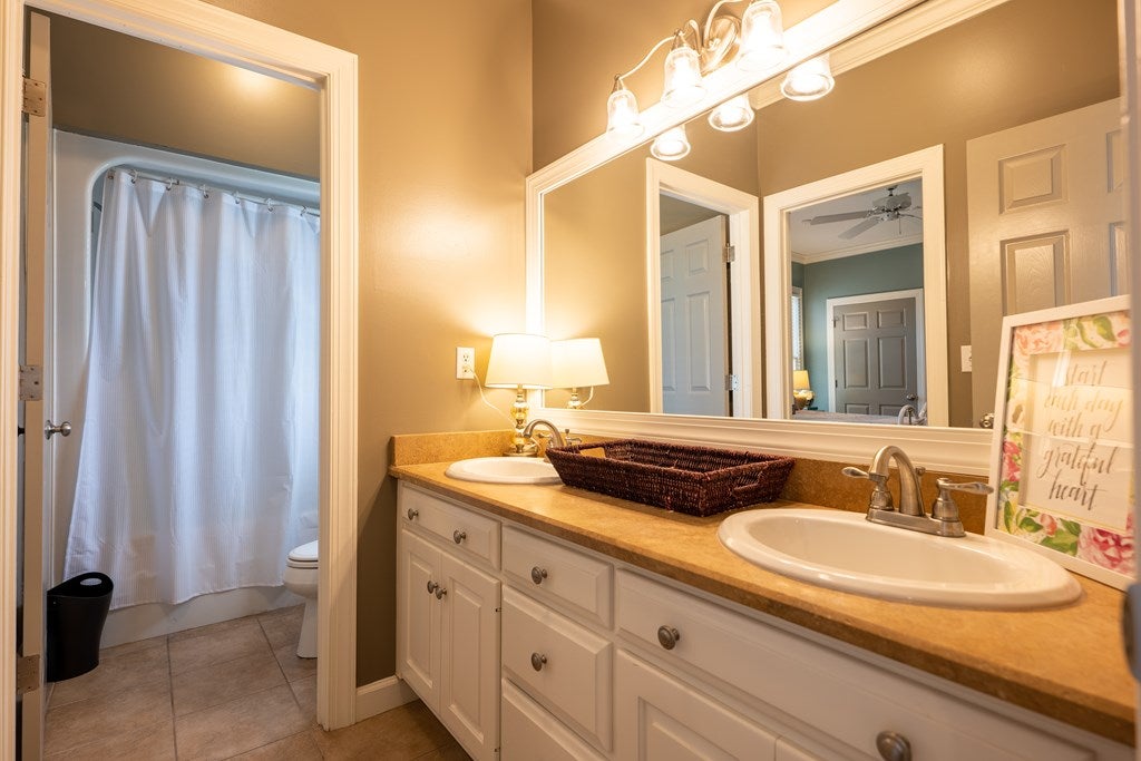 4637 Ridgeview Circle Valdosta, GA 31602 - Photo 38 of 57 Gallery Image 38