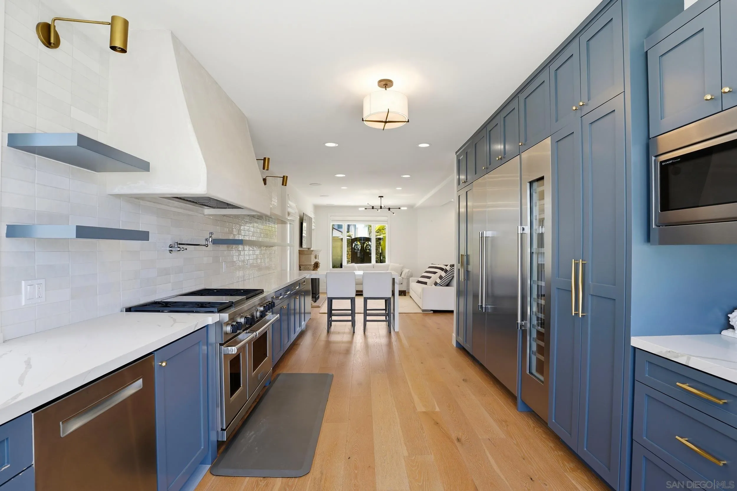 40 Spinnaker Way Coronado, CA 92118 - Photo 10 of 51