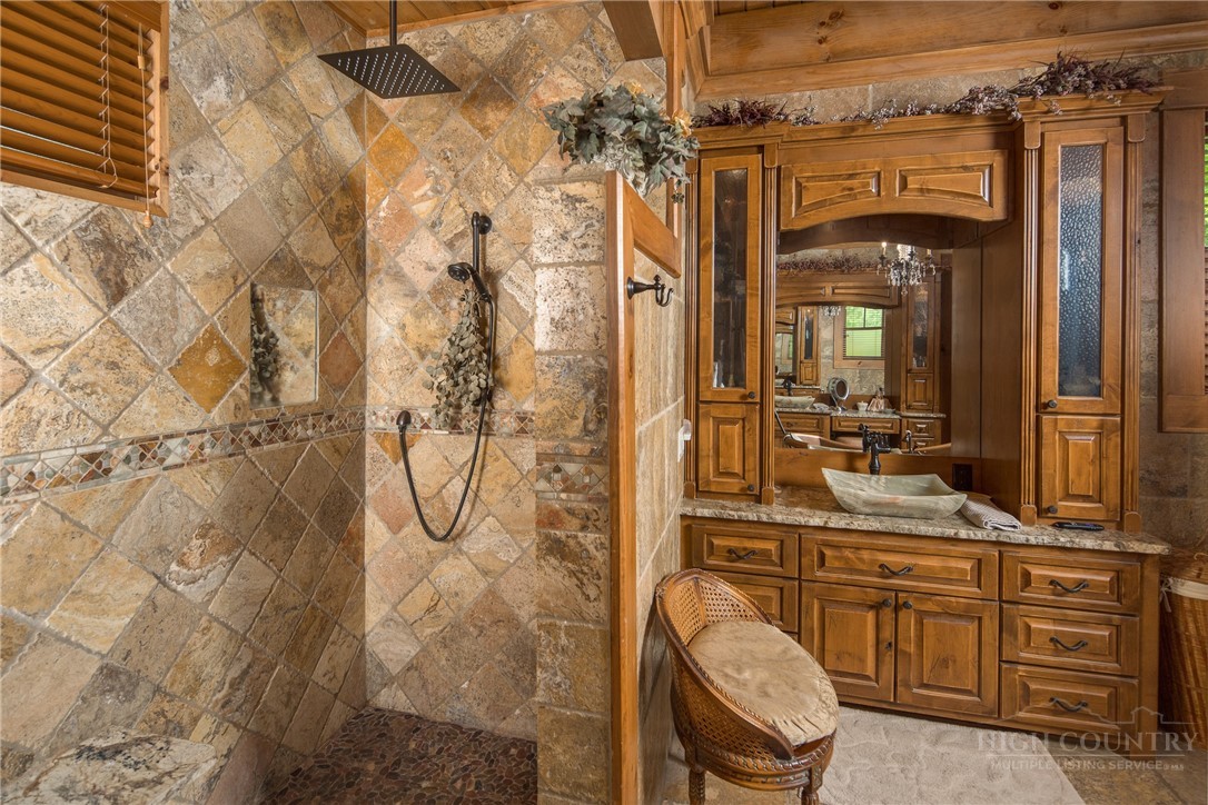 4735 Reynolds Parkway Boone, NC 28607 - Photo 17 of 50