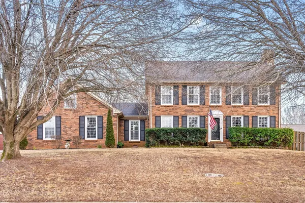$2,500 | 523 West Point Drive, Clarksville, TN 37043