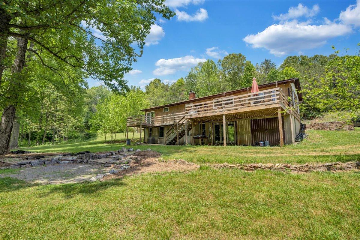 5961 Goodview Road Goodview, VA 24095 - Photo 5 of 35 04-Rapid Imagery-114