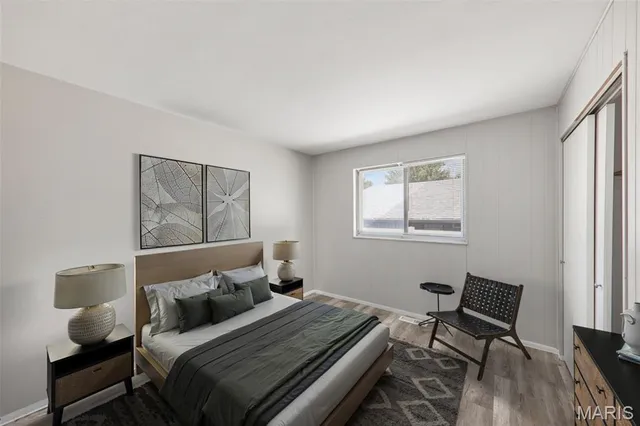 $179,900 | 3660 Woodman Drive, Florissant, MO 63031