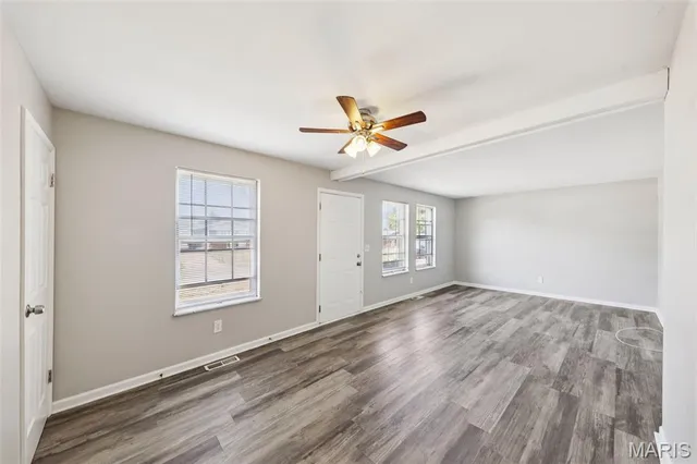 $179,900 | 3660 Woodman Drive, Florissant, MO 63031