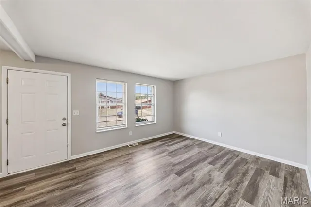 $179,900 | 3660 Woodman Drive, Florissant, MO 63031