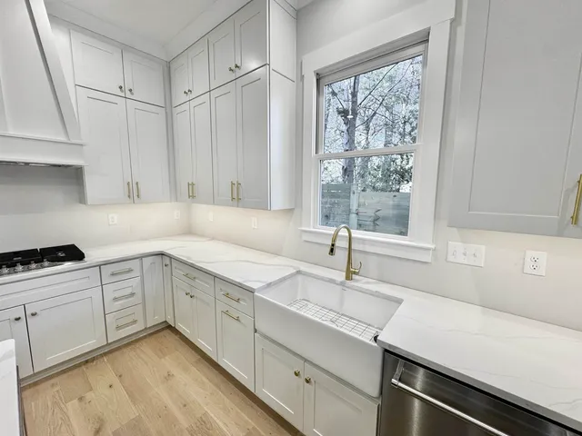 $959,000 | 354 Avon Road, Memphis, TN 38117