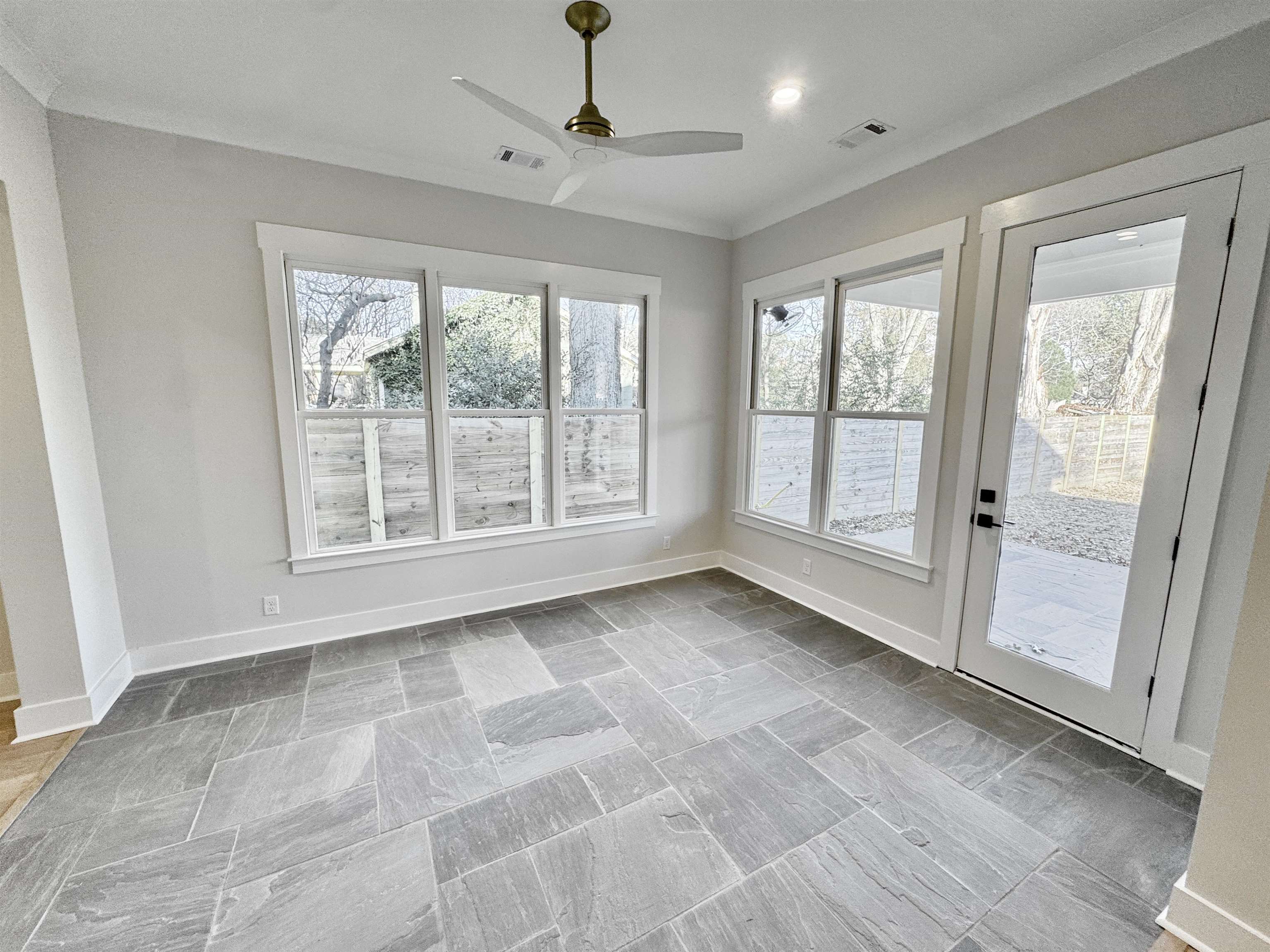 354 Avon Road Memphis, TN 38117 - Photo 16 of 40 Unfurnished room featuring a ceiling fan and ornamental molding