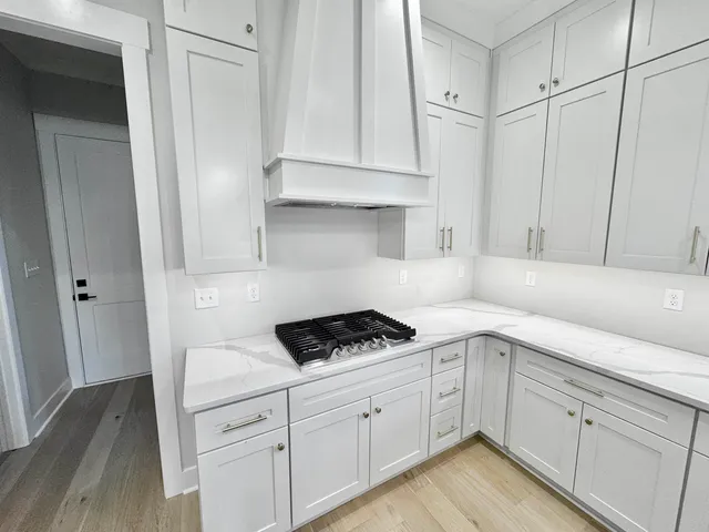 $959,000 | 354 Avon Road, Memphis, TN 38117