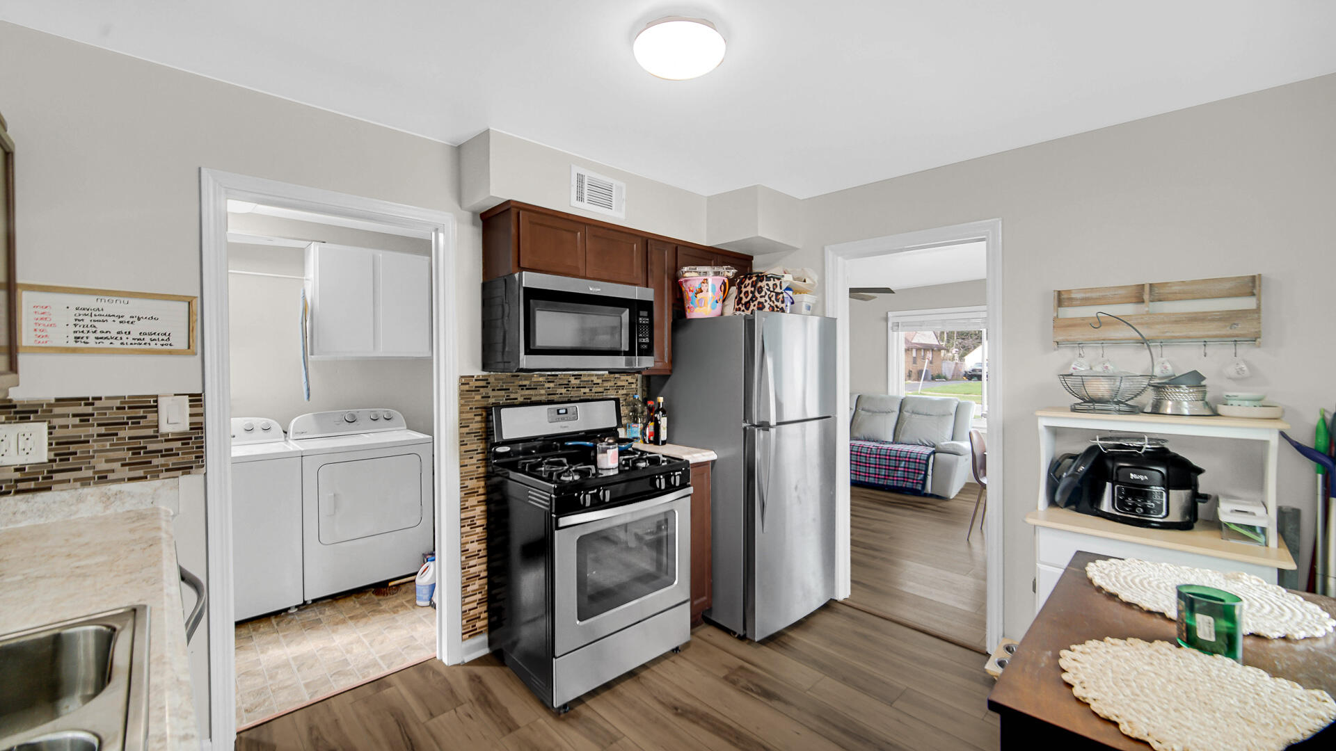 8345 Walnut Drive Munster, IN 46321 - Photo 3 of 15 1920x1080