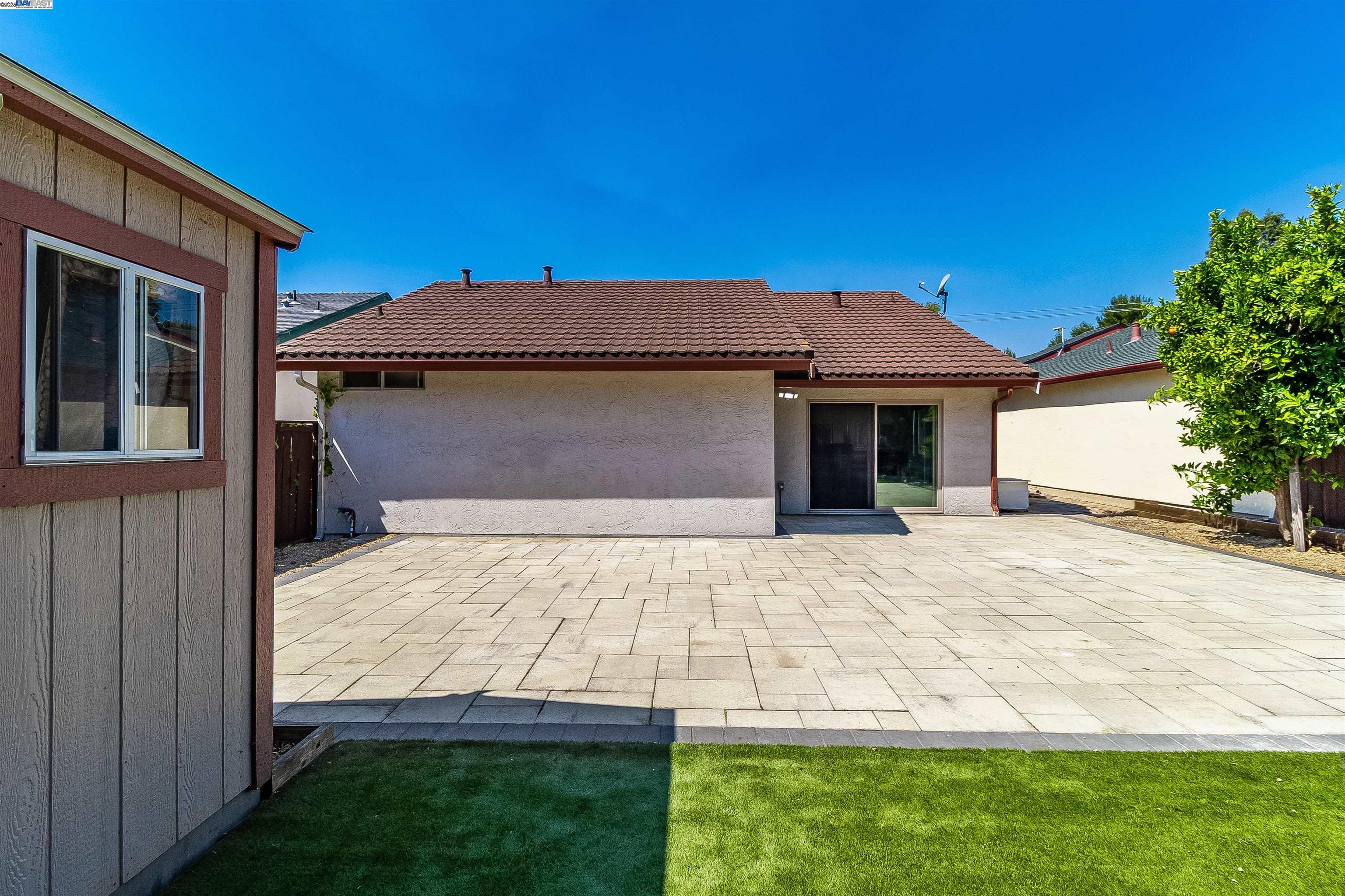 943 Coral Ridge Circle Rodeo, CA 94572 - Photo 14 of 45