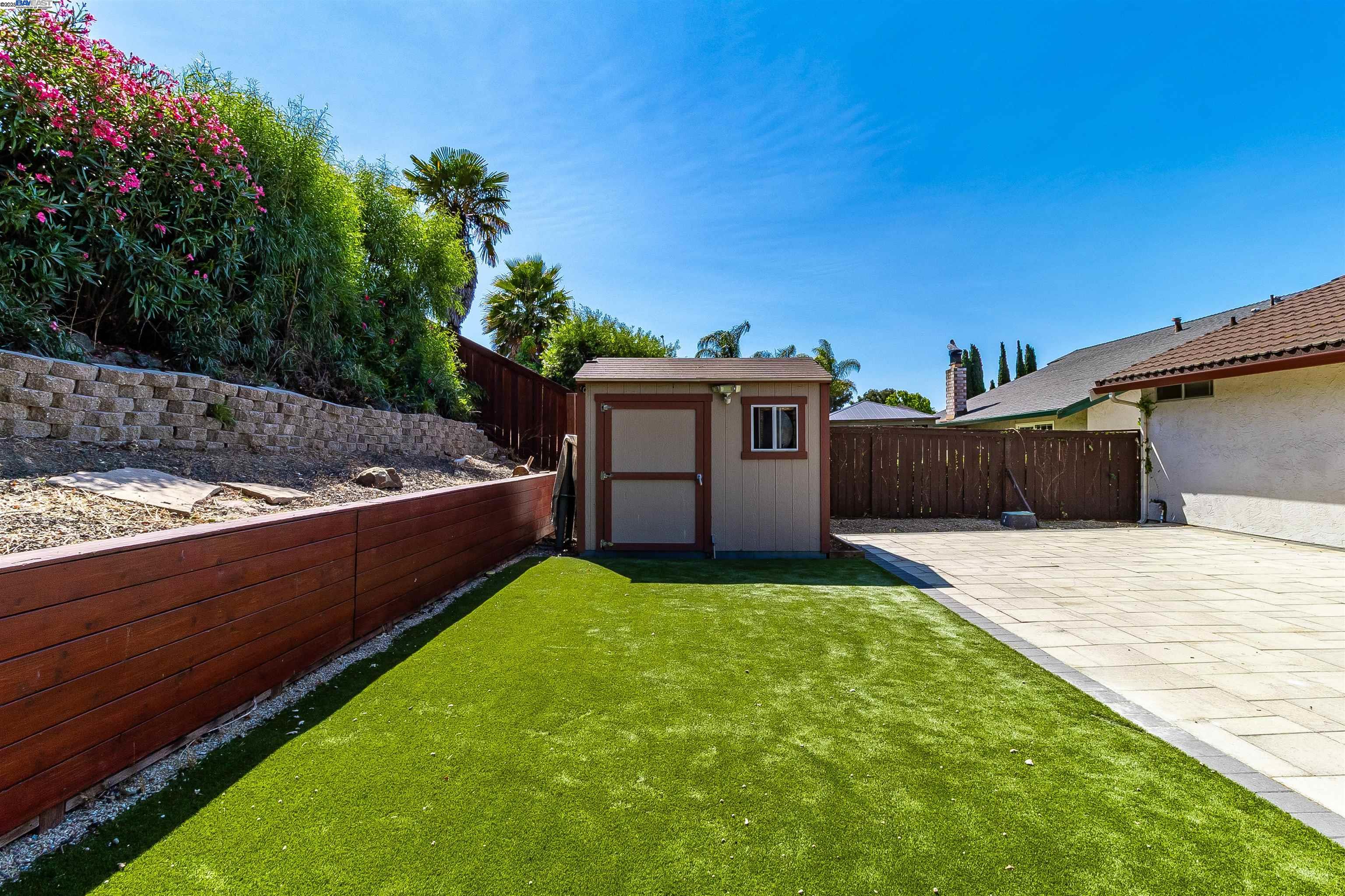 943 Coral Ridge Circle Rodeo, CA 94572 - Photo 15 of 45