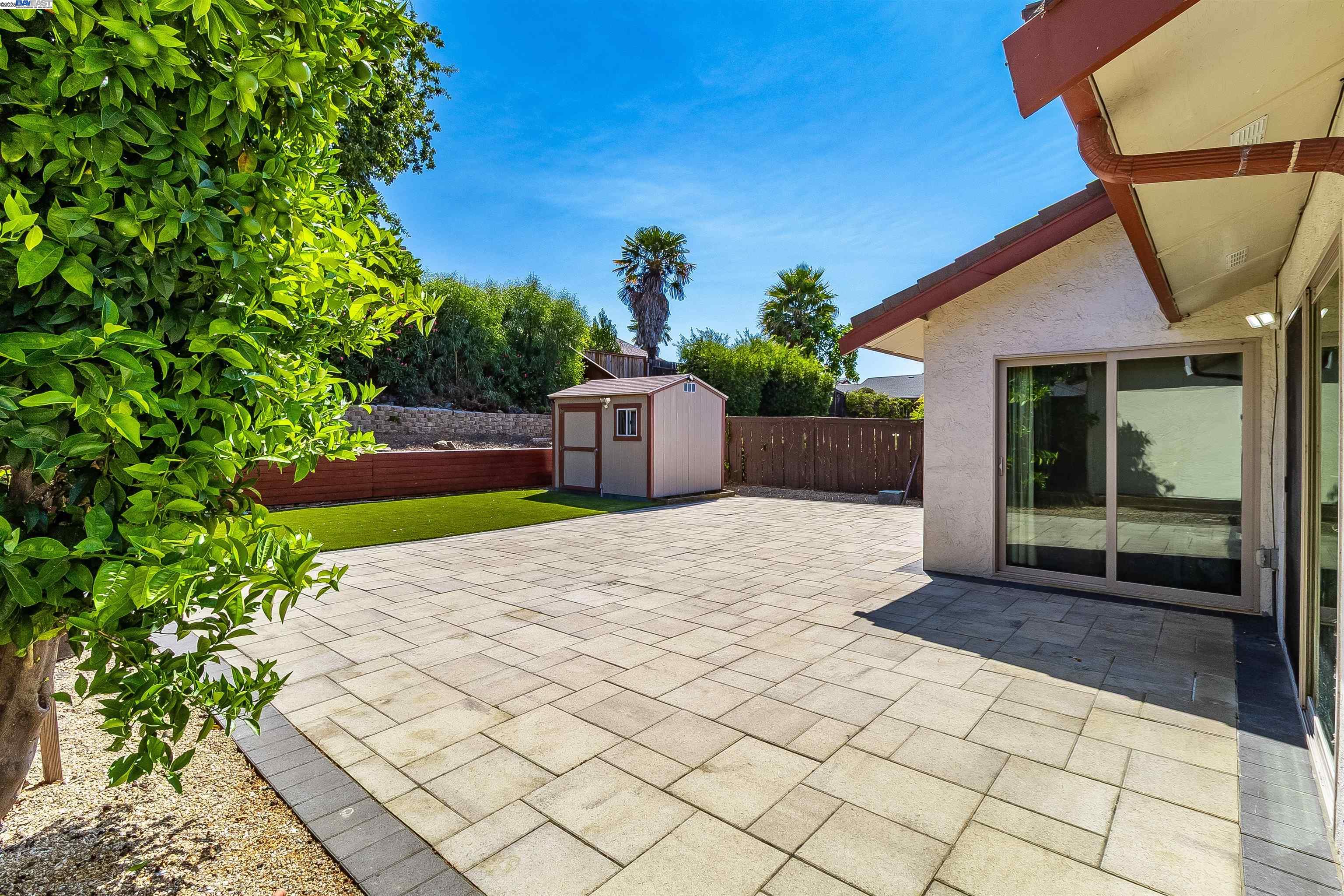 943 Coral Ridge Circle Rodeo, CA 94572 - Photo 17 of 45