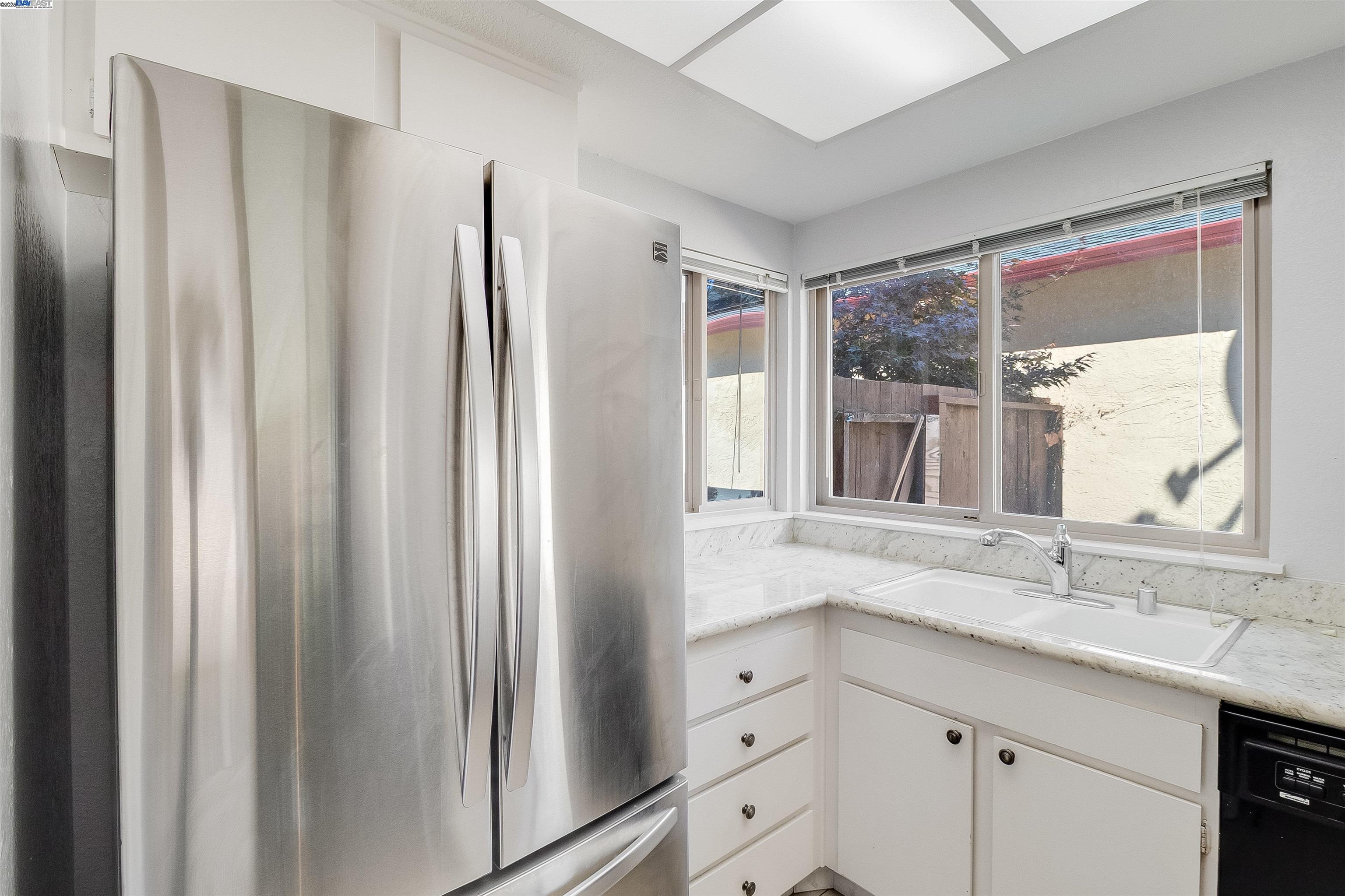 943 Coral Ridge Circle Rodeo, CA 94572 - Photo 26 of 45