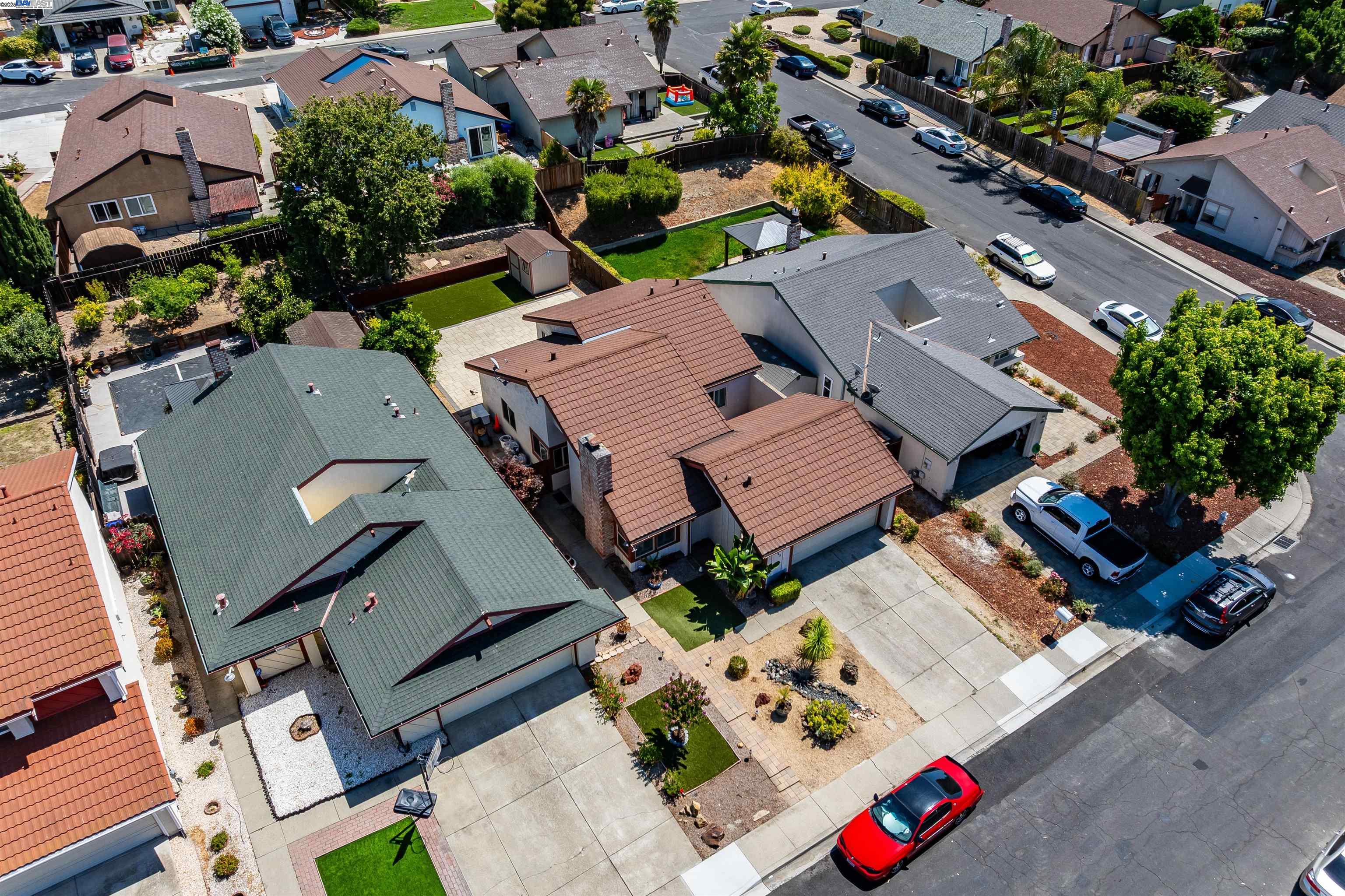 943 Coral Ridge Circle Rodeo, CA 94572 - Photo 8 of 45