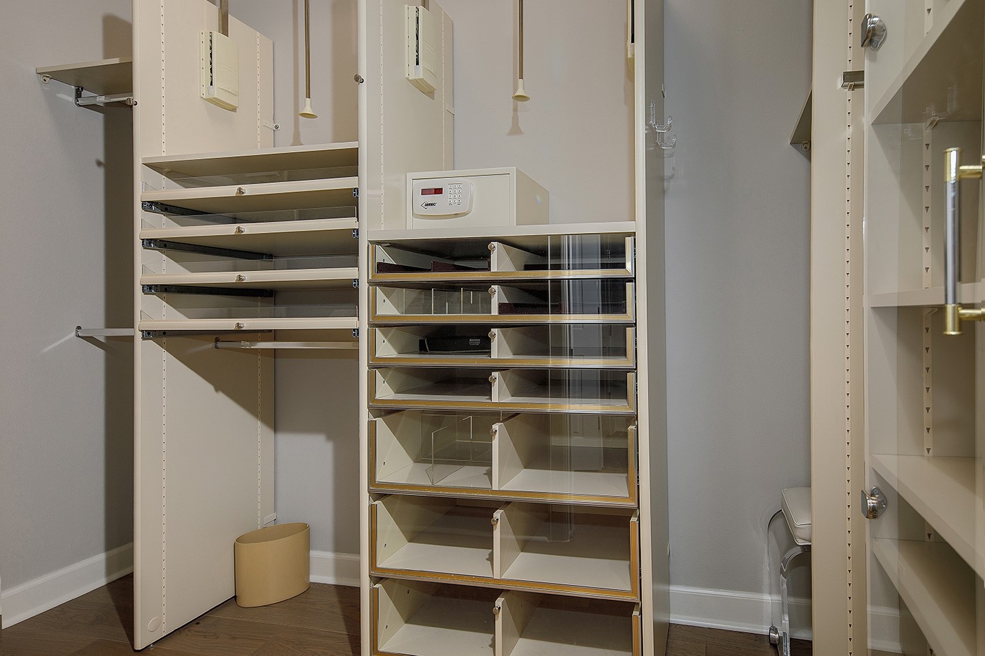 3 Waterway Court, Unit 3E The Woodlands, TX 77380 - Photo 22 of 36