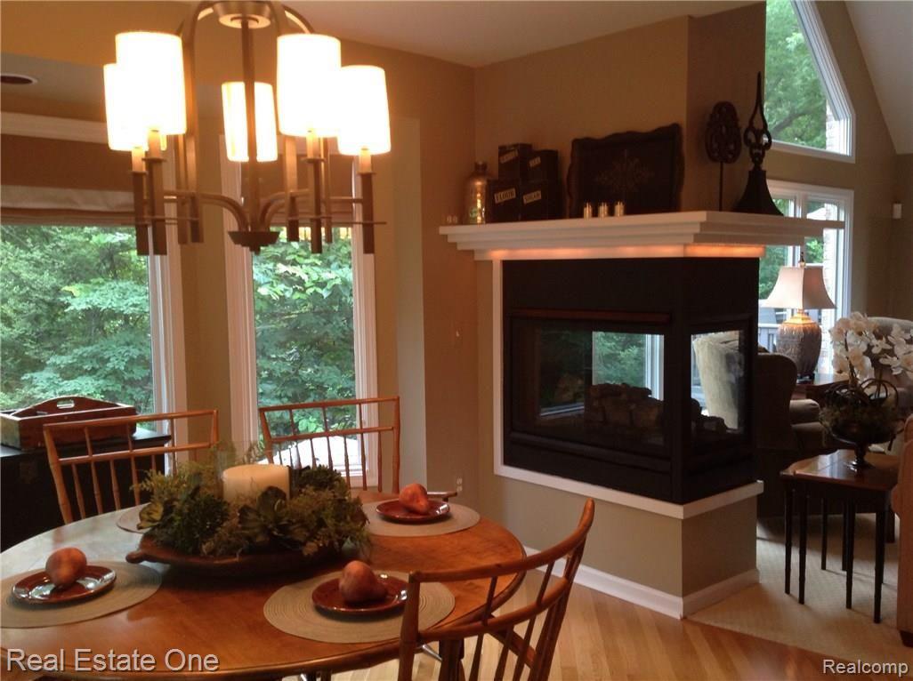 1670 Chase Drive Rochester, MI 48307 - Photo 28 of 45 image.jpg