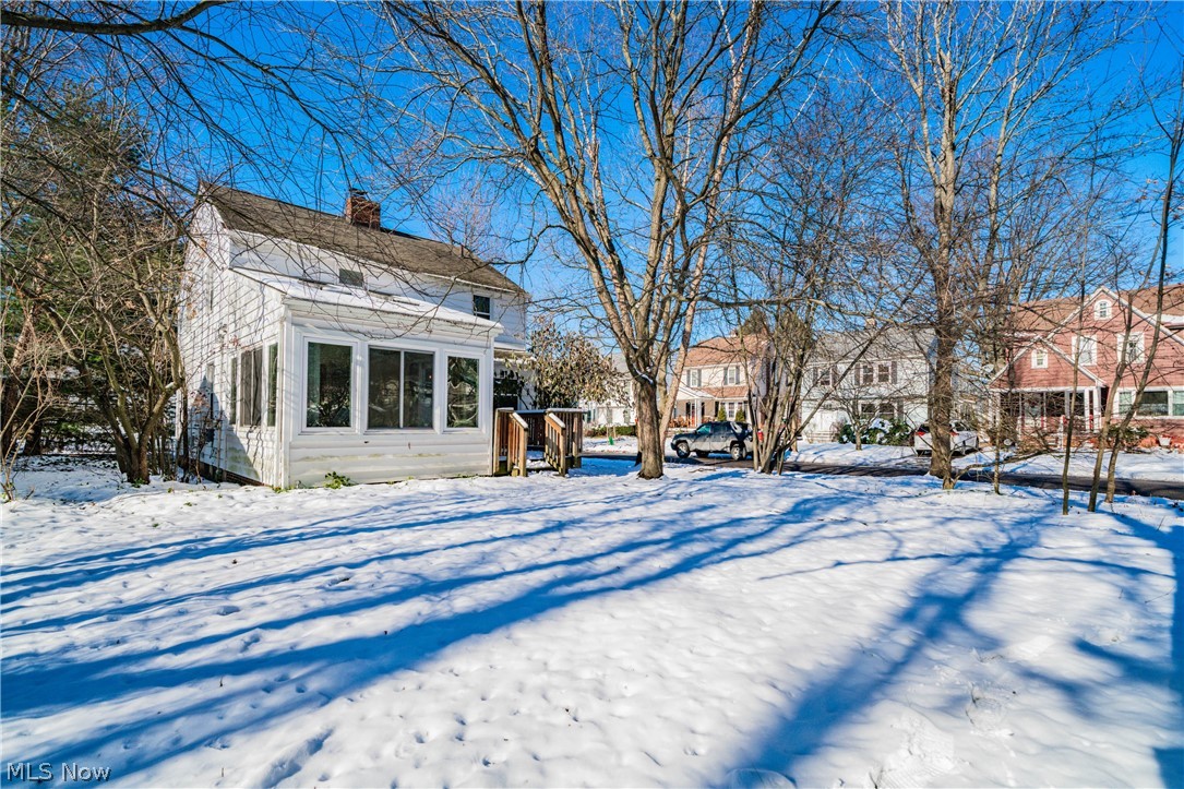 841 Englewood Road Cleveland Heights, OH 44121 - Photo 30 of 34