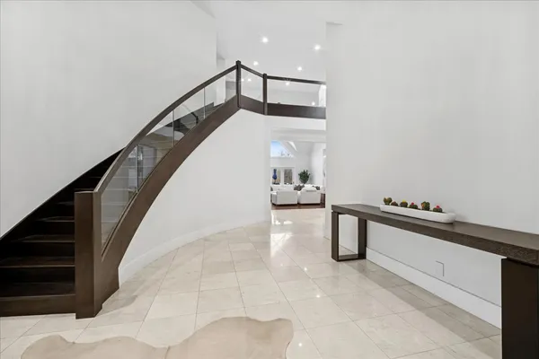 $3,200,000 | 1630 Ridge Road, Highland Park, IL 60035