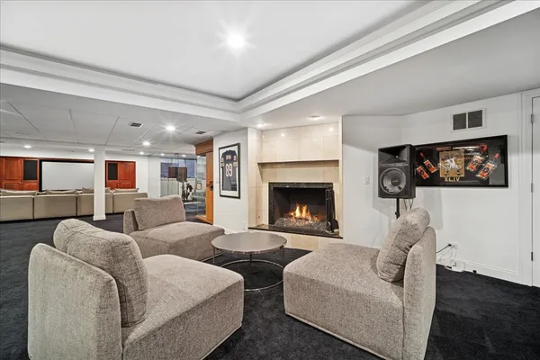 $3,200,000 | 1630 Ridge Road, Highland Park, IL 60035