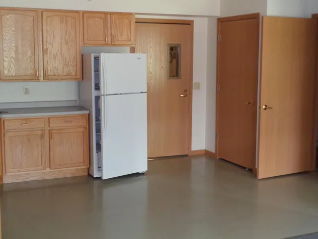 $730 | 105 Edgewood Street, New York Mills, MN 56567